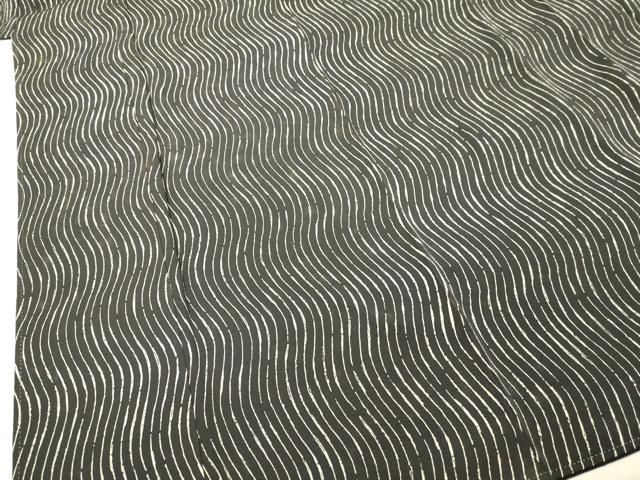 平和屋着物○ファッションデザイナー 花井幸子 小紋 流水文 黒地 正絹