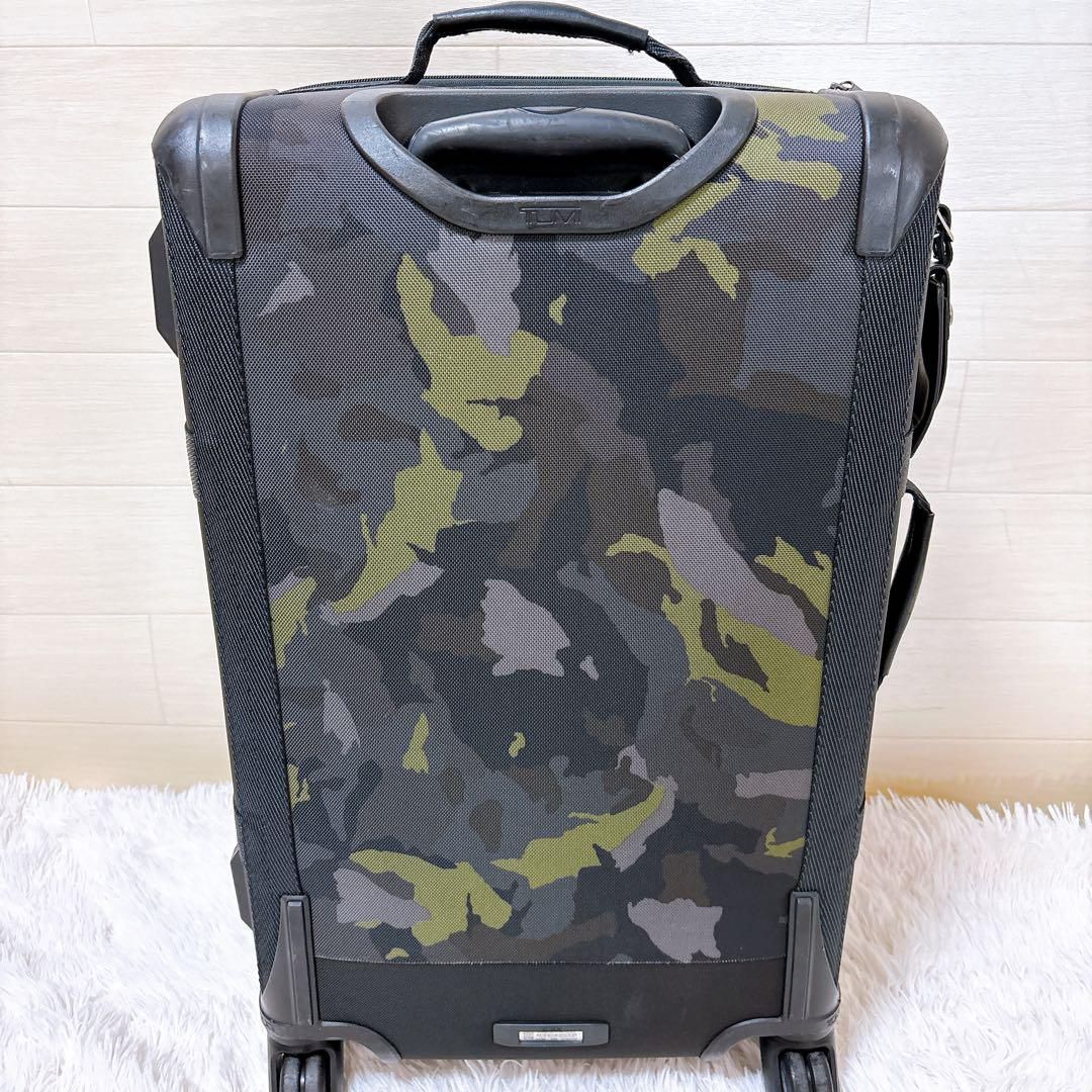 希少品　TUMI カモフラ　迷彩　限定　廃盤　大容量　4輪　キャリーケース 希少品 TUMI カモフラ 迷彩 限定 廃盤 大容量 4輪 キャリーケース 希少