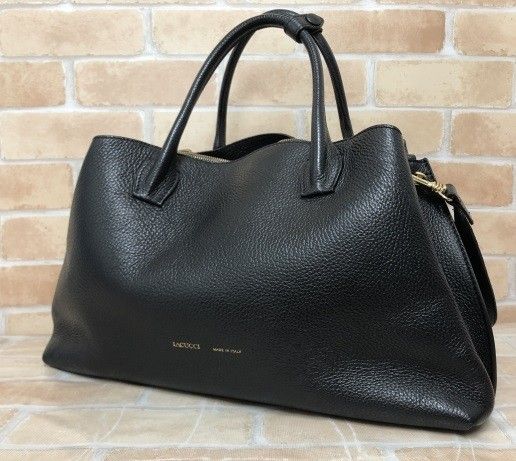 ⭐️未使用級⭐️ イアクッチ レザートートバッグ ショルダー 2way ブラック 中古】 IACUCCI イアクッチ レザートートバッグ ショルダー 2way