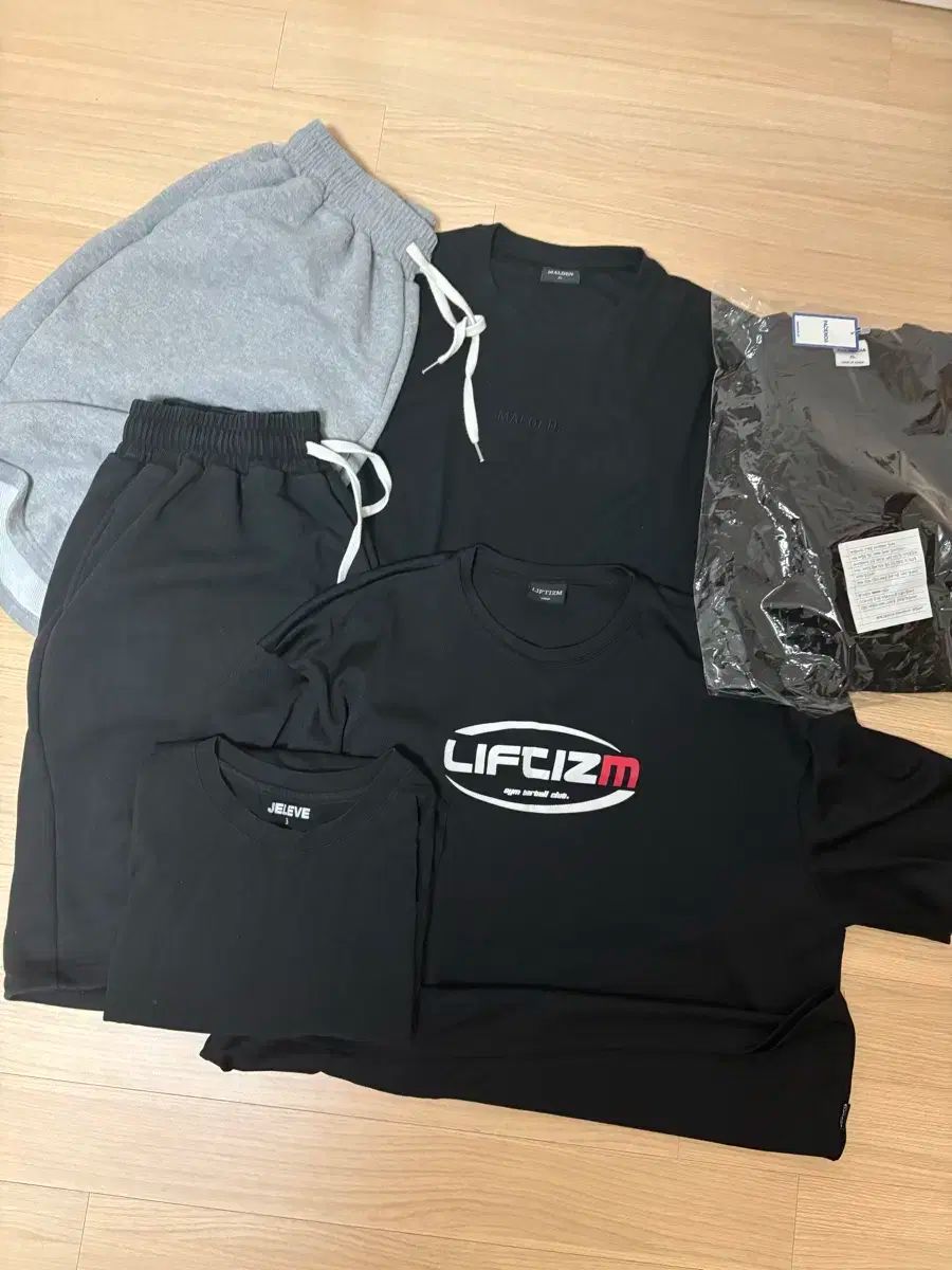 トレーニングウェア 販売