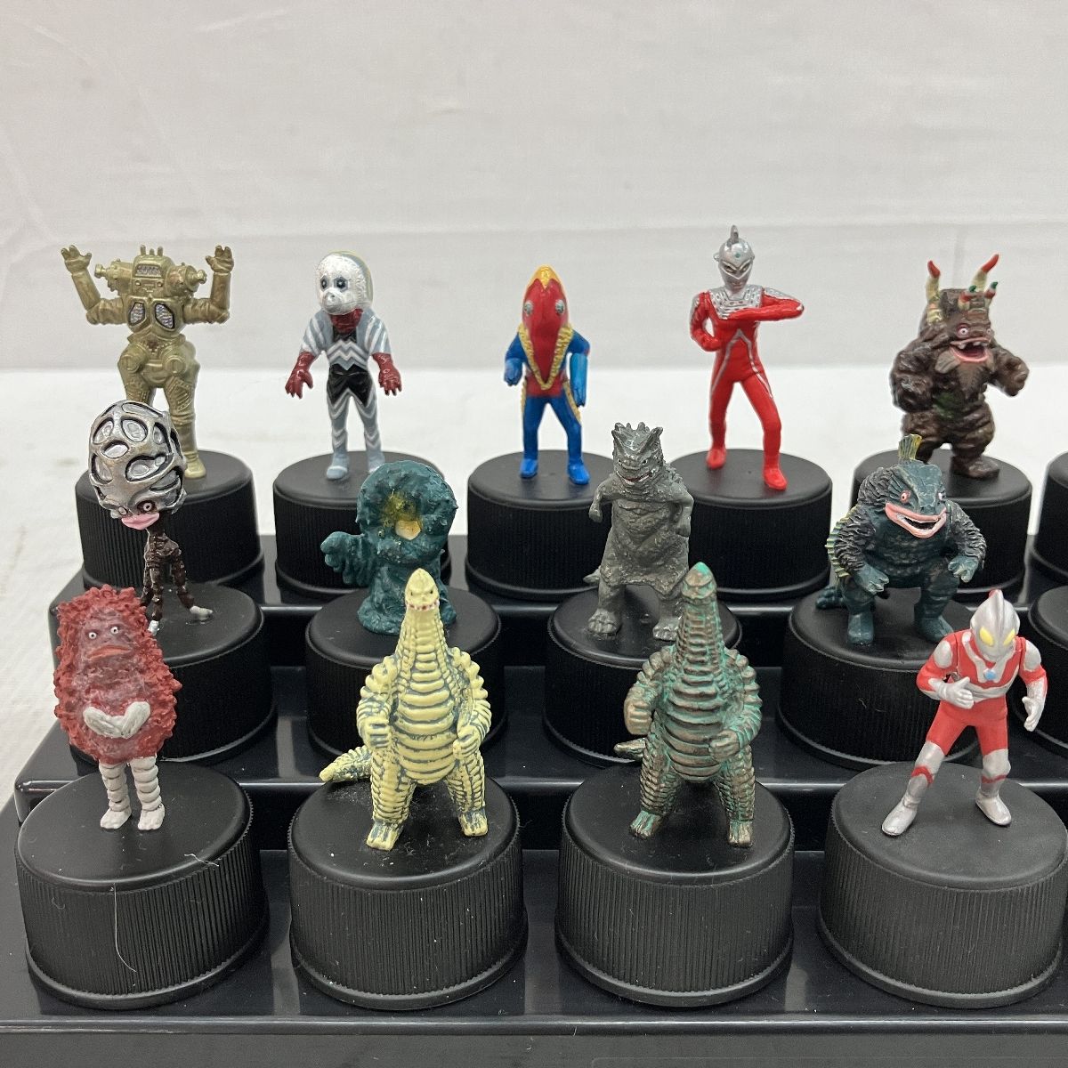 アサヒ 22種 ウルトラマン&ウルトラセブン Bot-Biz ボトビッツ