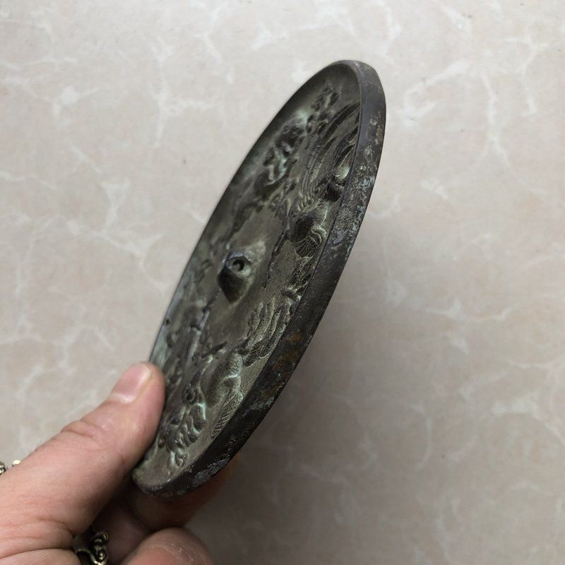 中国古董，銅鏡，古銅製。 銅鏡 直径18cm 厚さ4.7mm 古銅 銘文鏡 中国 唐時代 古代鏡 古
