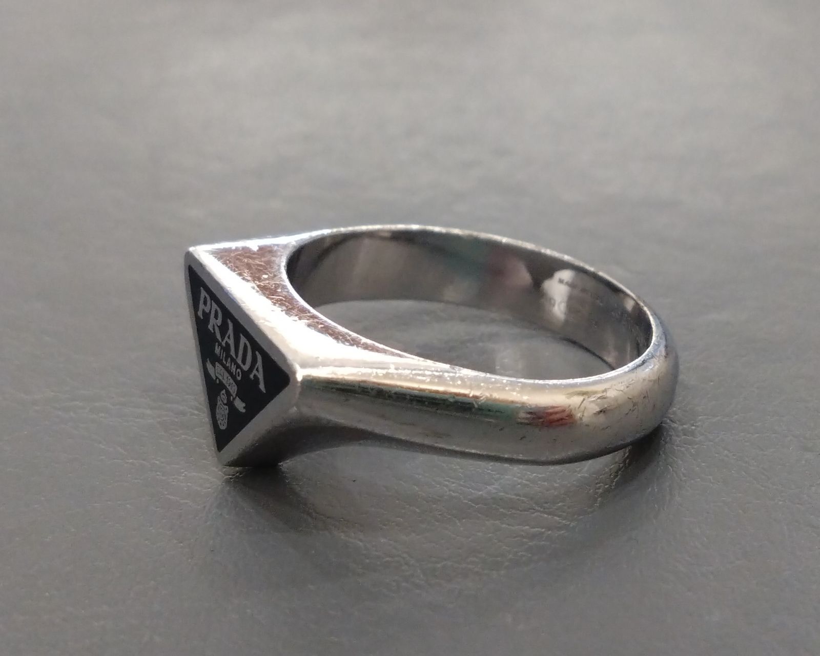 ☆2137 PRADA プラダ トライアングル シルバー リング SV925 三角ロゴ