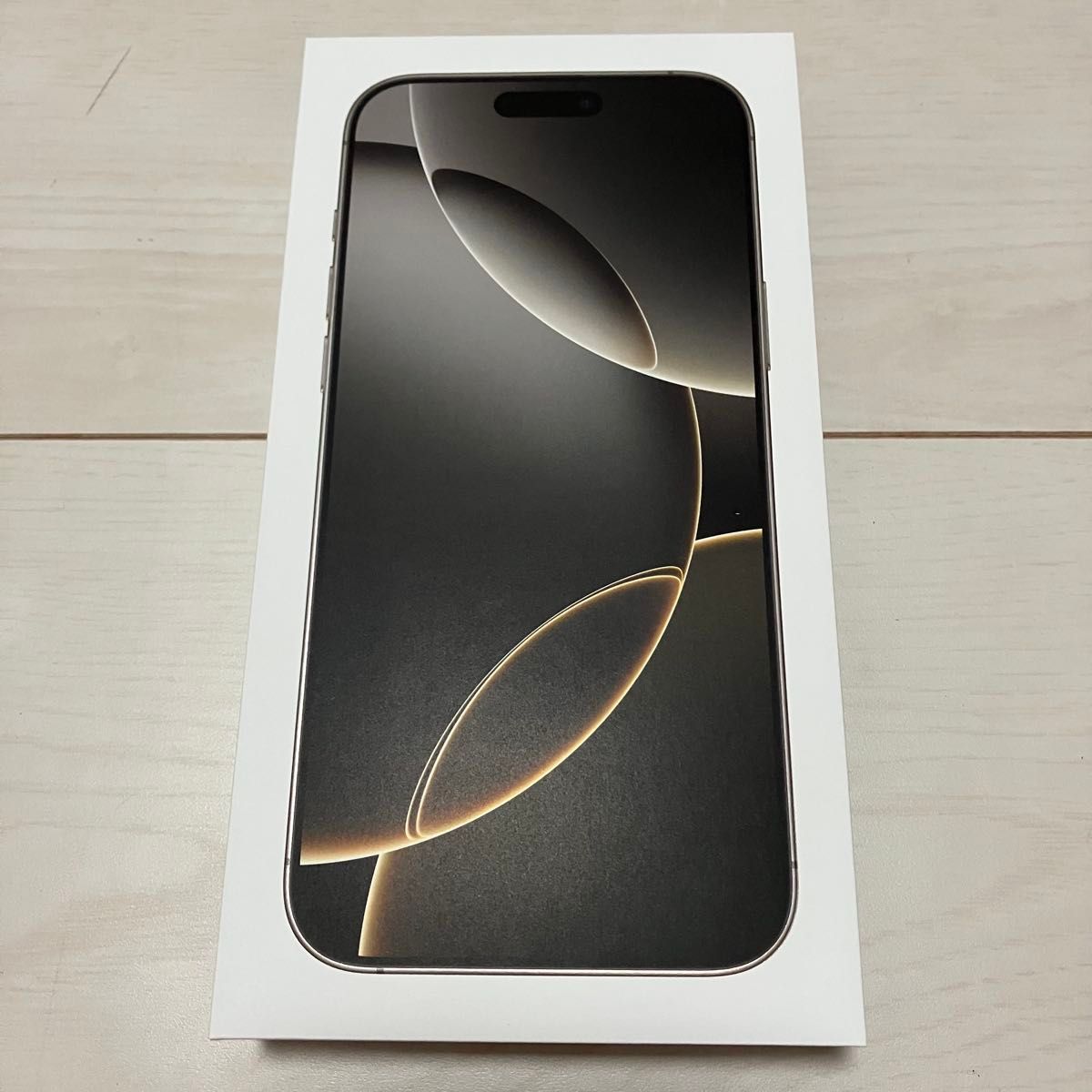 日本正規品【極美品】iPhone16 promax 1TB ナチュラルチタニウム