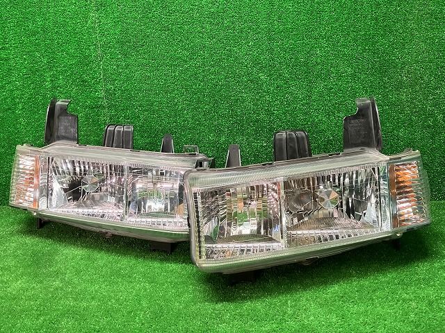 コーティング加工済 綺麗 GK1/2 スパイク 前期 ヘッドライト左右 HID P3127 バラスト付 レベ無 241220225