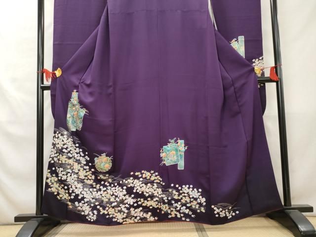 【華やか】⭐️金彩振袖⭐️縮緬⭐️雪輪重ね文様⭐️ 華やか】⭐️金彩振袖⭐️縮緬⭐️雪輪重ね文様⭐️