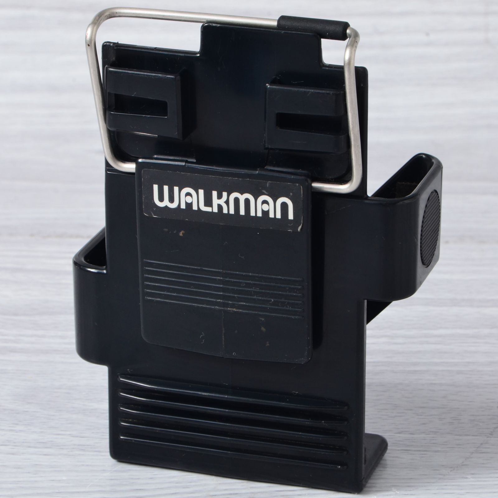 カセットウォークマン シルバー