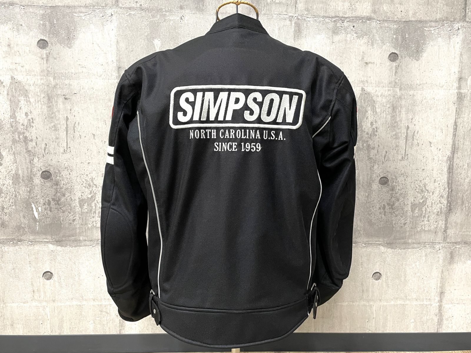 SIMPSONシンプソン シンプソン 春夏用メッシュジャケット L SIMPSONシンプソン シンプソン 春夏用メッシュジャケット L