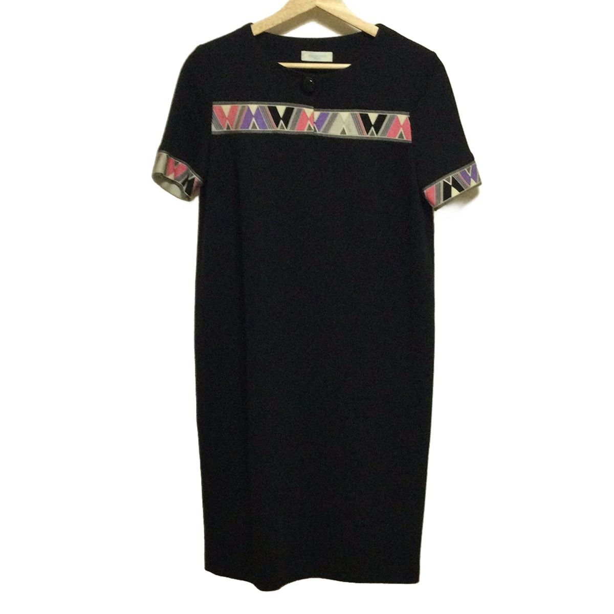 EMILIO PUCCI PUCCI エミリオプッチ ワンピース サイズ44 L レディース - 黒 クルーネック 半袖 ロング