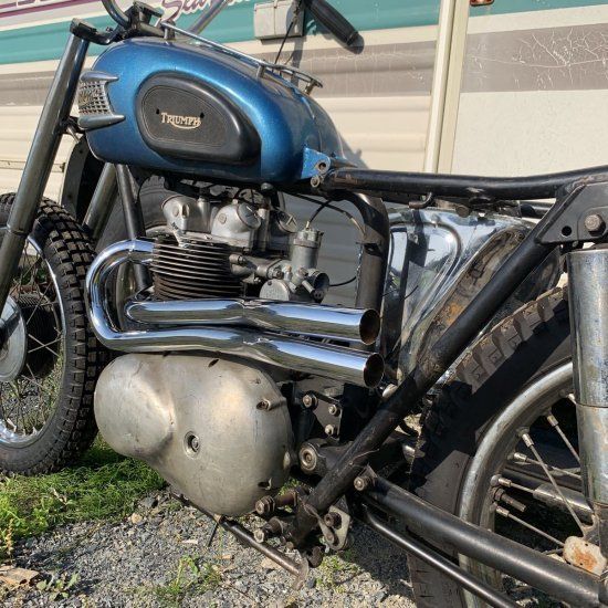 トライアンフ マフラー ハイパイプ エキゾーストパイプ カスタム