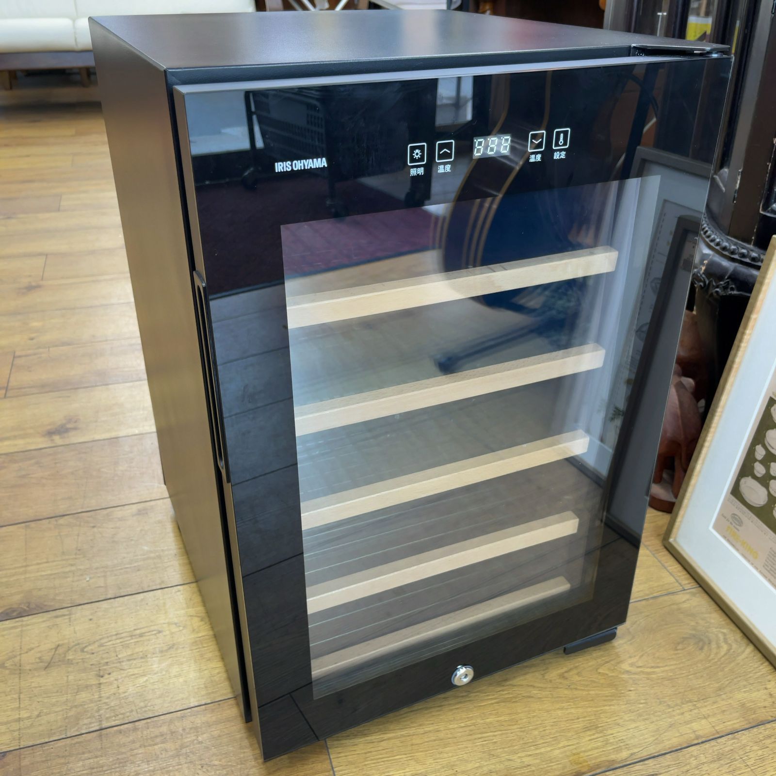 送料無料！※ジャンク品 ユーロカーブ コンパクトX59 ワインセラー 鍵付き 送料無料！※ジャンク品 ユーロカーブ コンパクトX59 ワインセラー 鍵