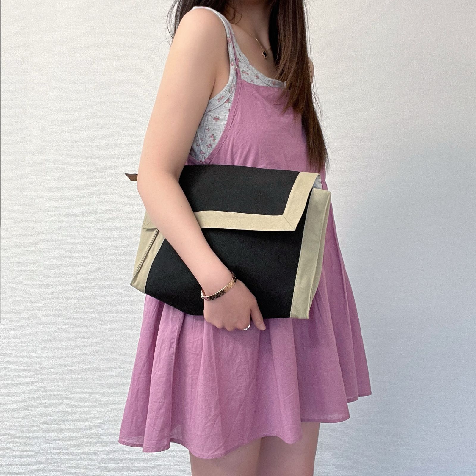 エルメス タピドセル キャンバス クラッチバッグ HERMES エルメス タピドセル クラッチバッグ – VINTAGE SELECT