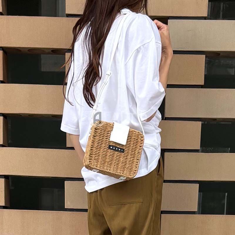 希少！！MARNI かごバッグ ローシェンナブ ショルダーバッグ MARNI