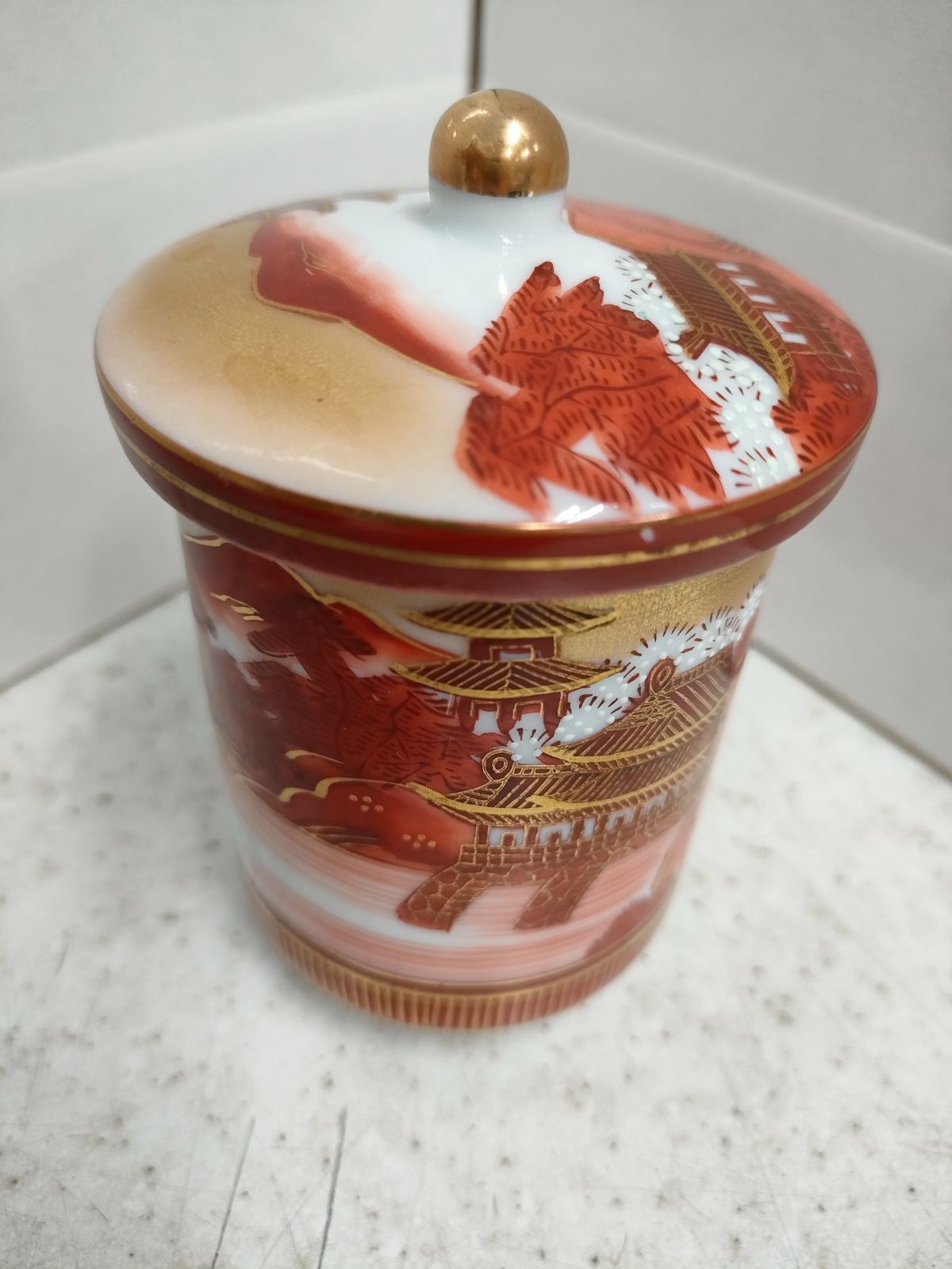 ☆九谷龍山 九谷焼 湯呑 九谷焼 作家物 湯呑碗 一対 未使用(A879) 茶器