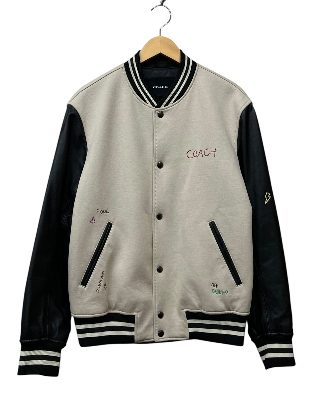 COACH コーチ スタジャン ジャケット 袖レザー バイカラー C7814 L ベージュ ブラック メンズ|199