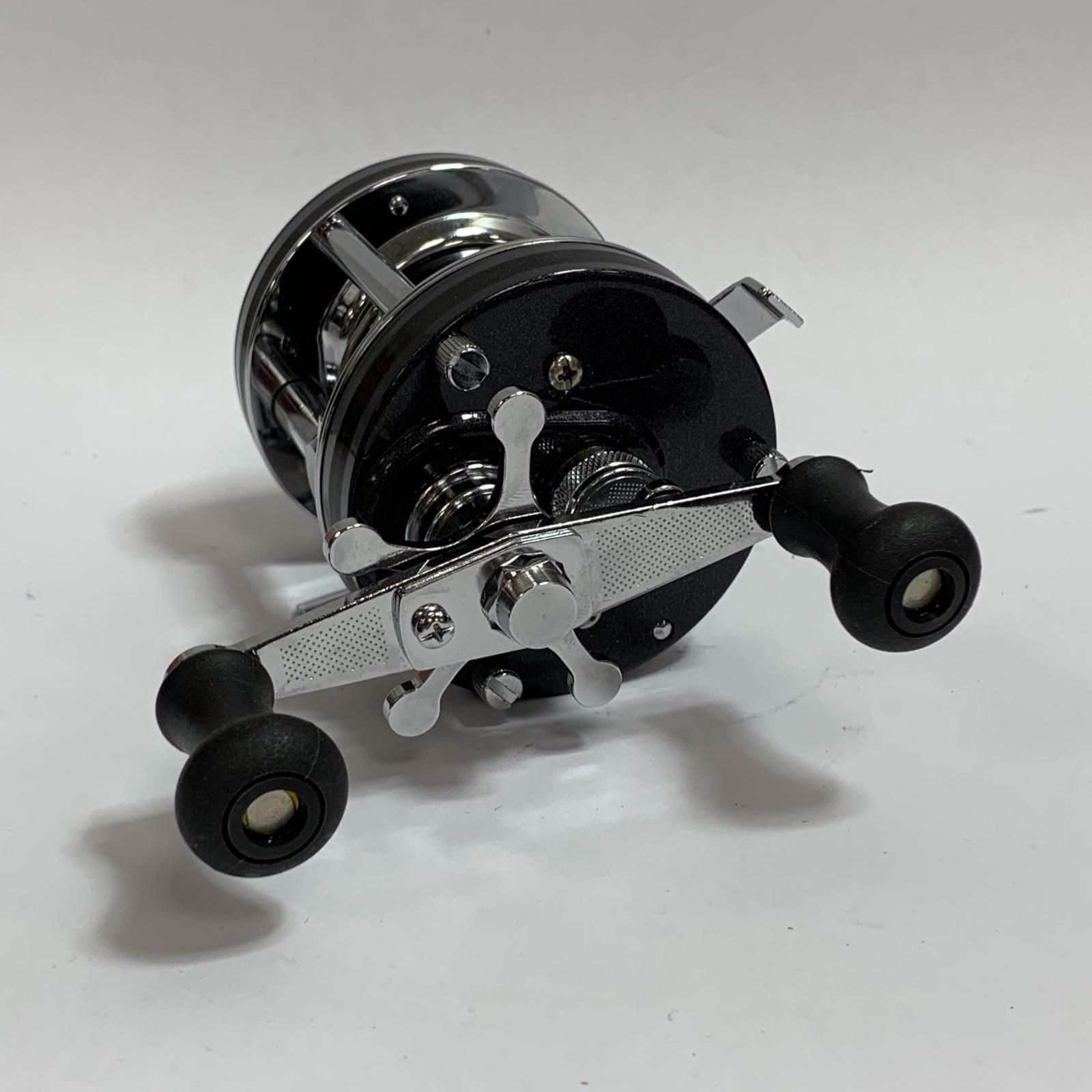 Abu 5501C ベイトリール　新品未使用 Abu Garcia アブガルシア アンバサダー 5501C ファクトリー