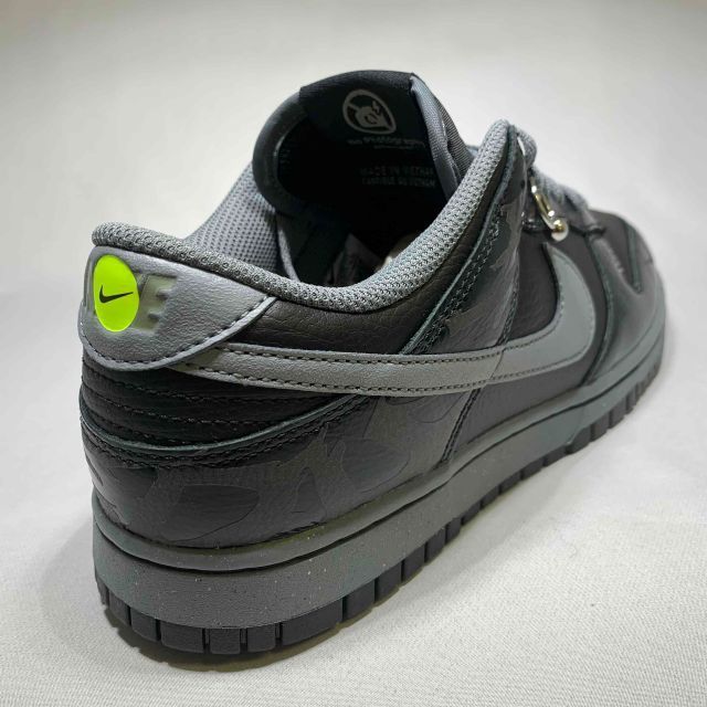 即発! DUNK LOW RETRO Berlin ダンク ロー FZ3053-001 (1638) Amazon | [ナイキ] ダンク ロー レトロ ベルリン DUNK LOW RETRO