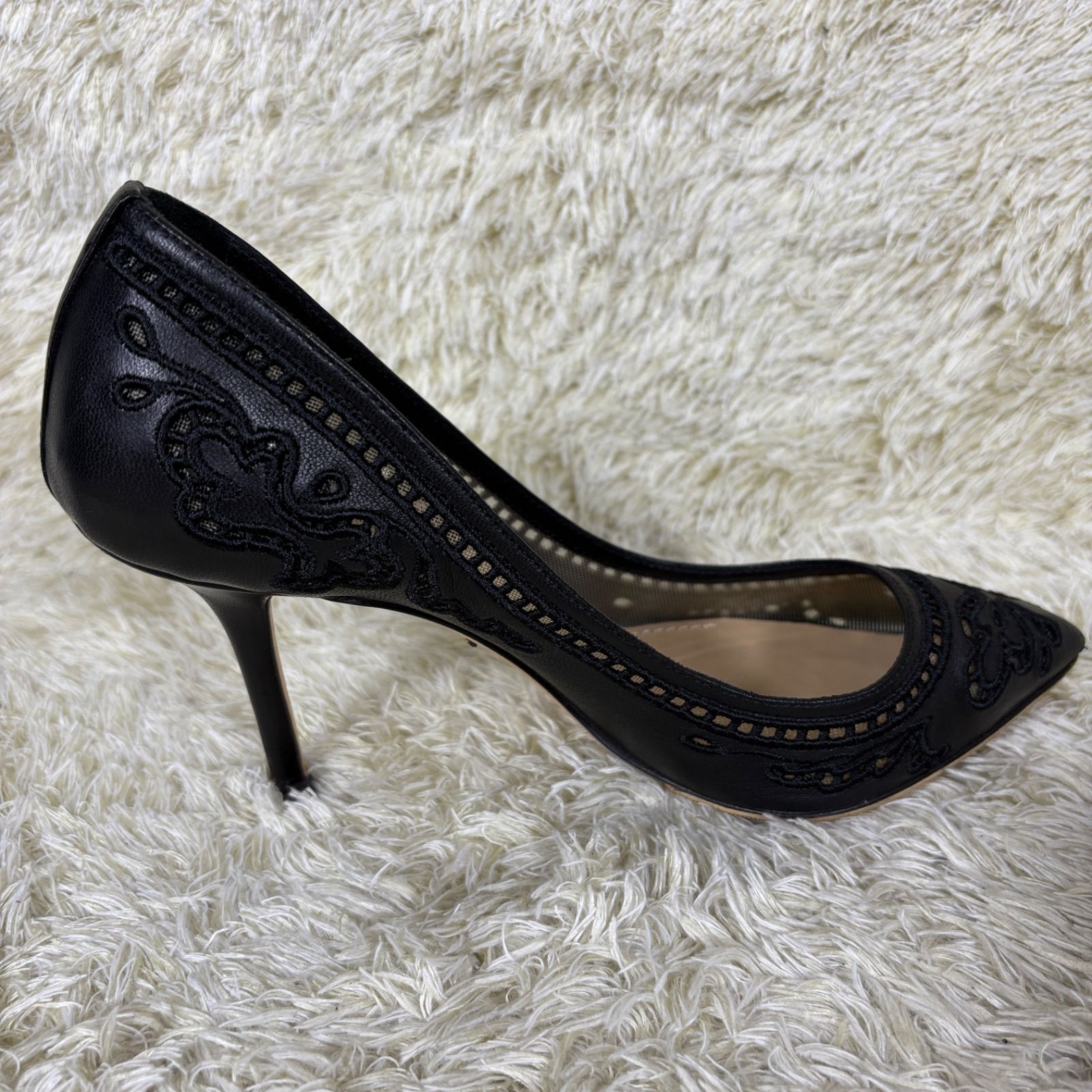 ポインテッドトゥ EU35.5