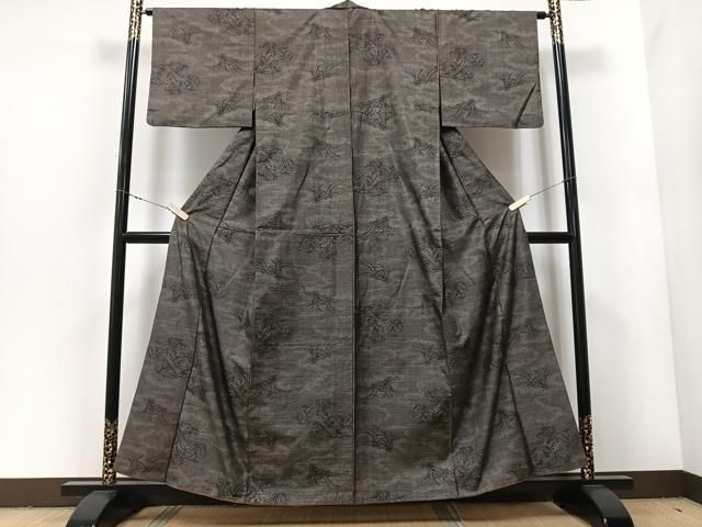 平和屋着物○本場大島紬 白大島 9マルキ 雲取り霞渡り橋文