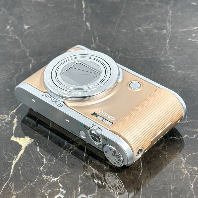 CASIO EXILIM EX-ZR1800コンパクトデジタルカメラ　ゴールド CASIOデジタルカメラ( EXILIM EX-ZR1800GD)