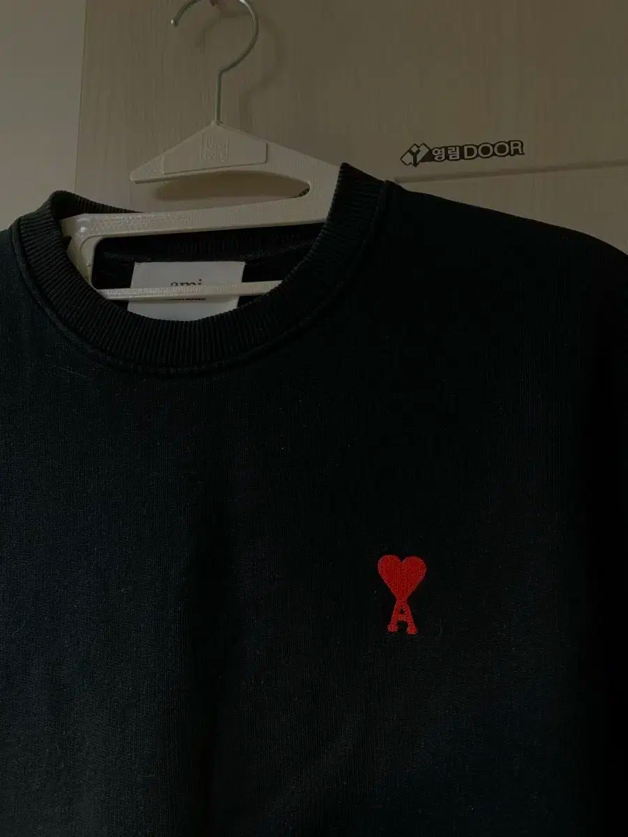 アミ ブラック スモールロゴ スウェット 本物 AMI】☆送料・関税込