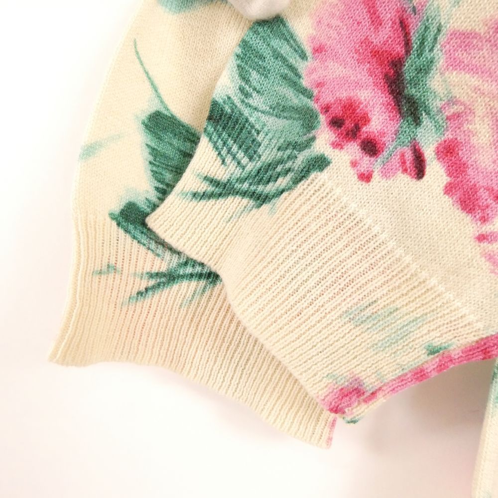 マックスマーラ カーディガン 花柄が芸術的で大変鮮やか 素敵な雰囲気になります Max Mara Studio NEBULA 花柄プリント マルチカラーカーディガン