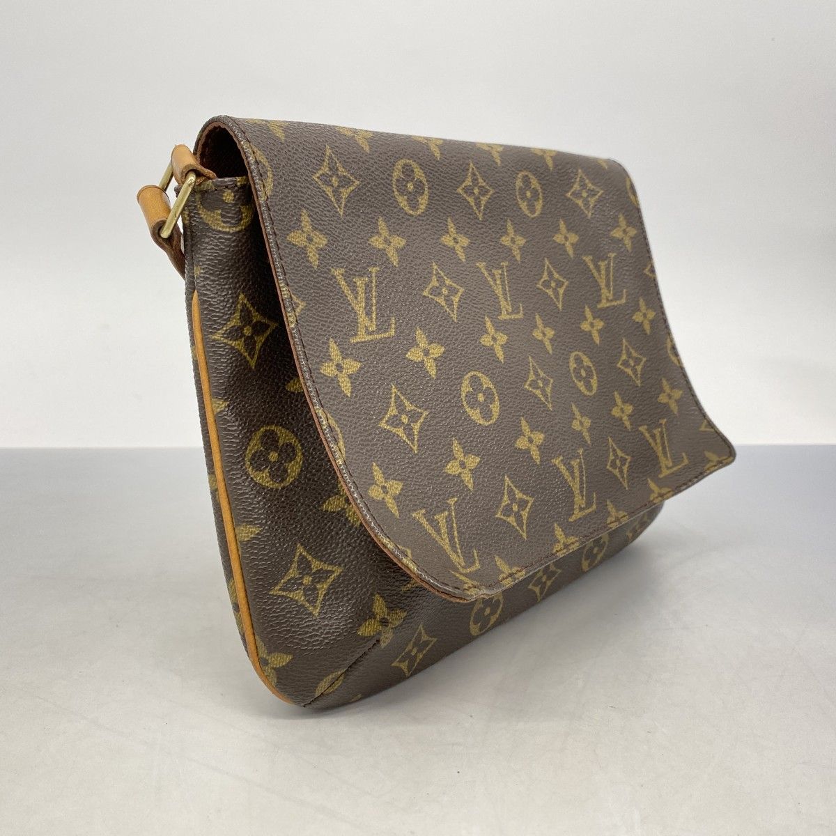 5md3918 ルイヴィトン ショルダーバッグ モノグラム ミュゼットタンゴショートストラップ M51257 ブラウン レディース