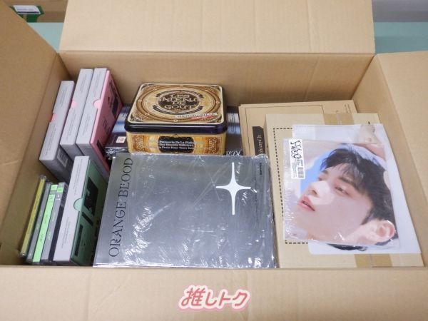 グッズ詰め合わせ】 □ アイドル 箱入りグッズセット - メルカリ