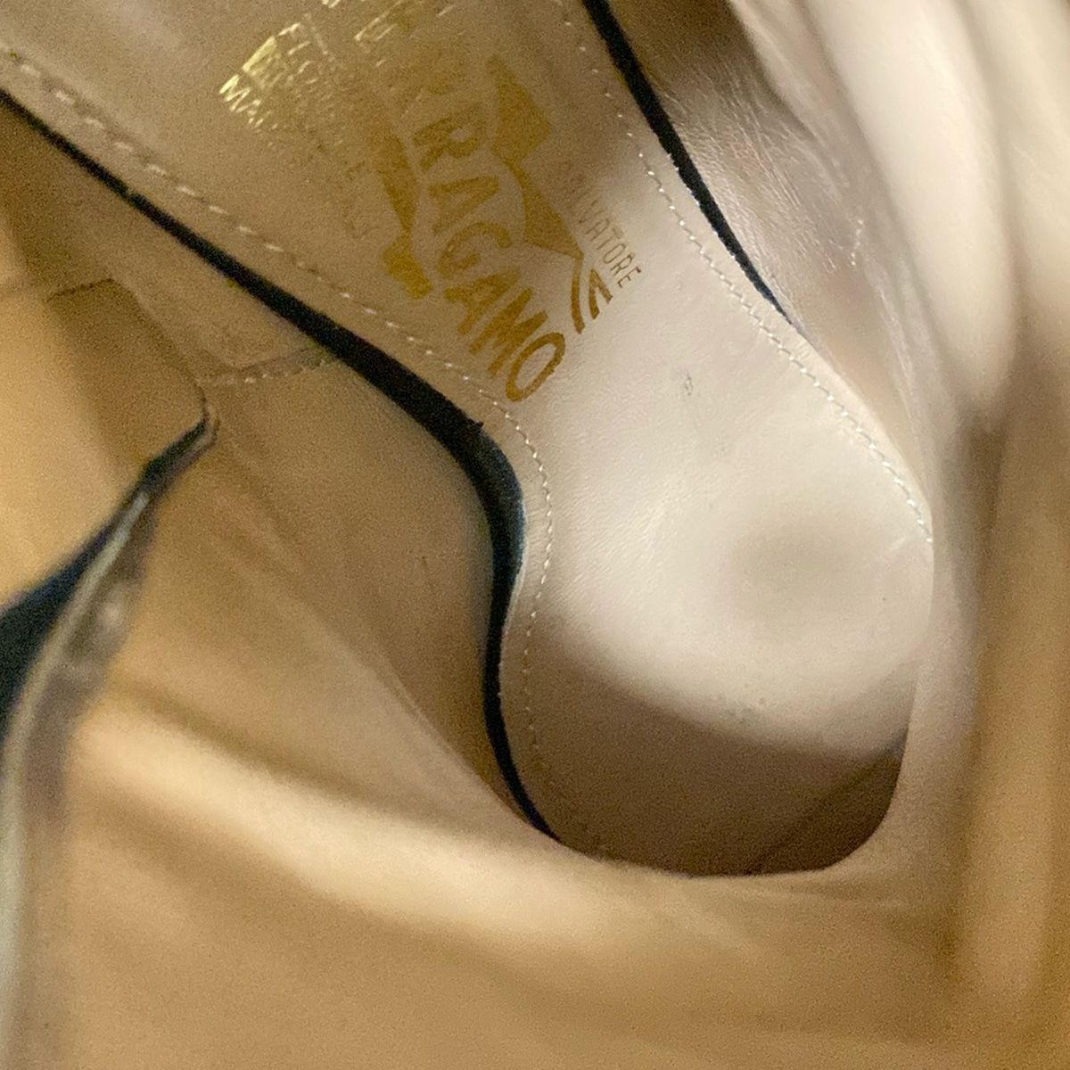 FERRAGAMO|SalvatoreFerragamo サルバトーレフェラガモ