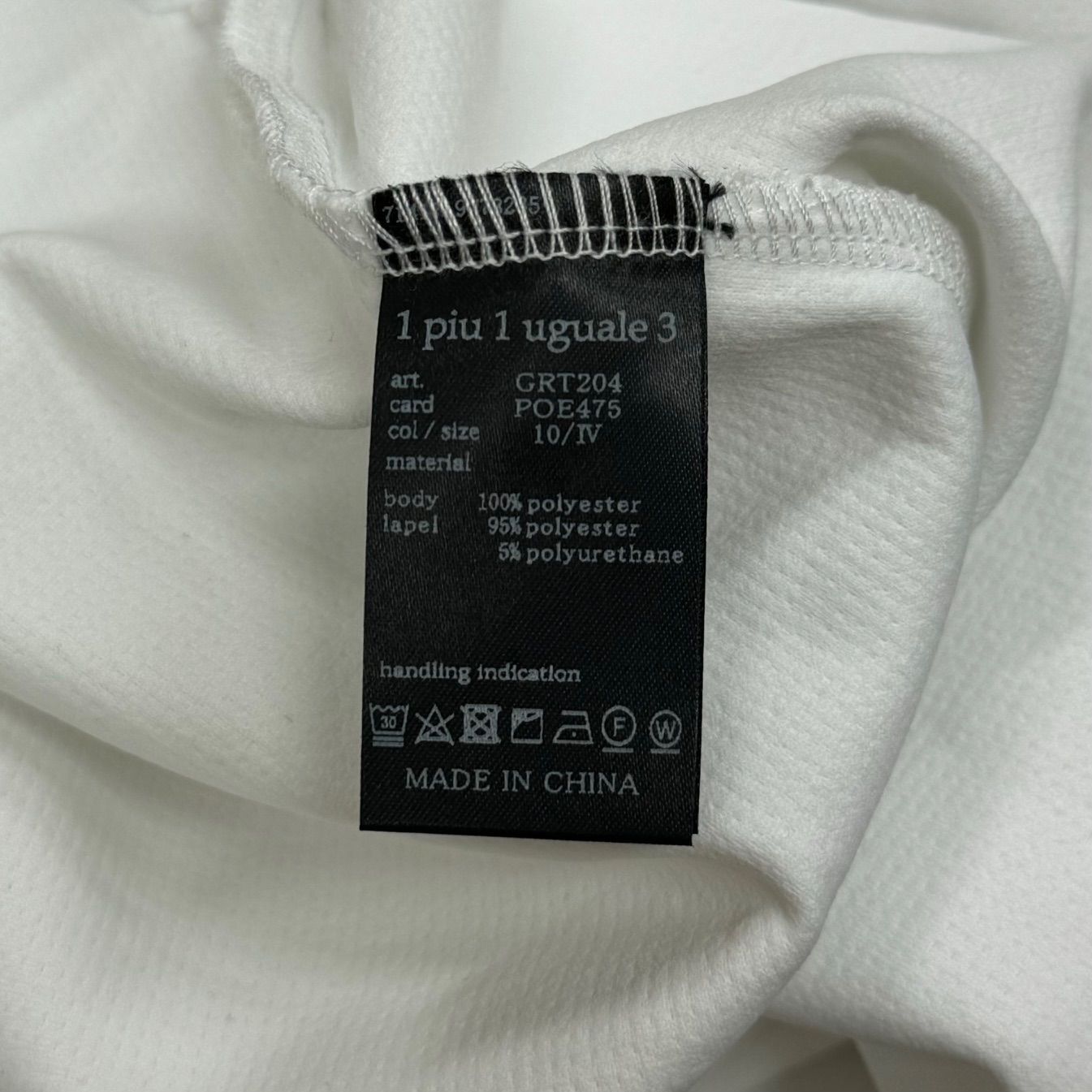 定価44000円 未使用 1PIU1UGUALE3 GOLF G.L/S POLO COLLARE 定価44000円 未使用 1PIU1UGUALE3 GOLF G.L/S POLO COLLARE