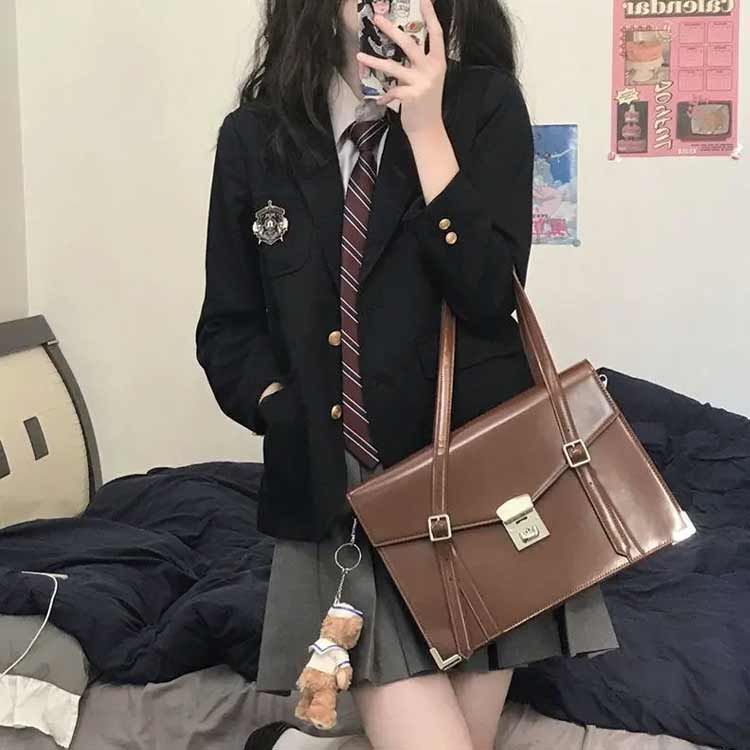 160 キッズフォーマルスーツ 制服 4点セット ネクタイ 黒 卒業式 結婚式 △160 キッズフォーマルスーツ4点セット ネクタイ 黒 卒業式 入学式 卒