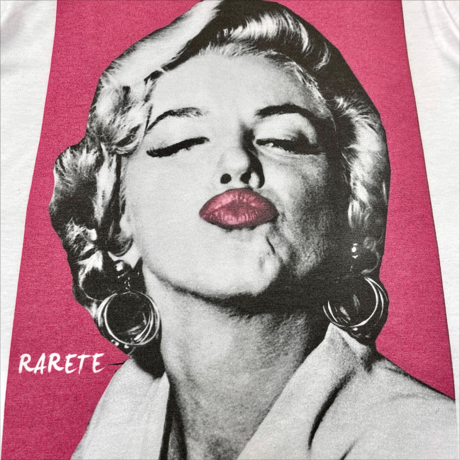 RARETE ラルテ マリリンモンロー KISS キス 唇 白 ホワイト Tシャツ アメリカ セックス シンボル セクシー ブランド 50年代  ハリウッド 黄金期 映画 女優 ムービー グラフィック プリント ストリート ファッション 小さい 大きい サイズ