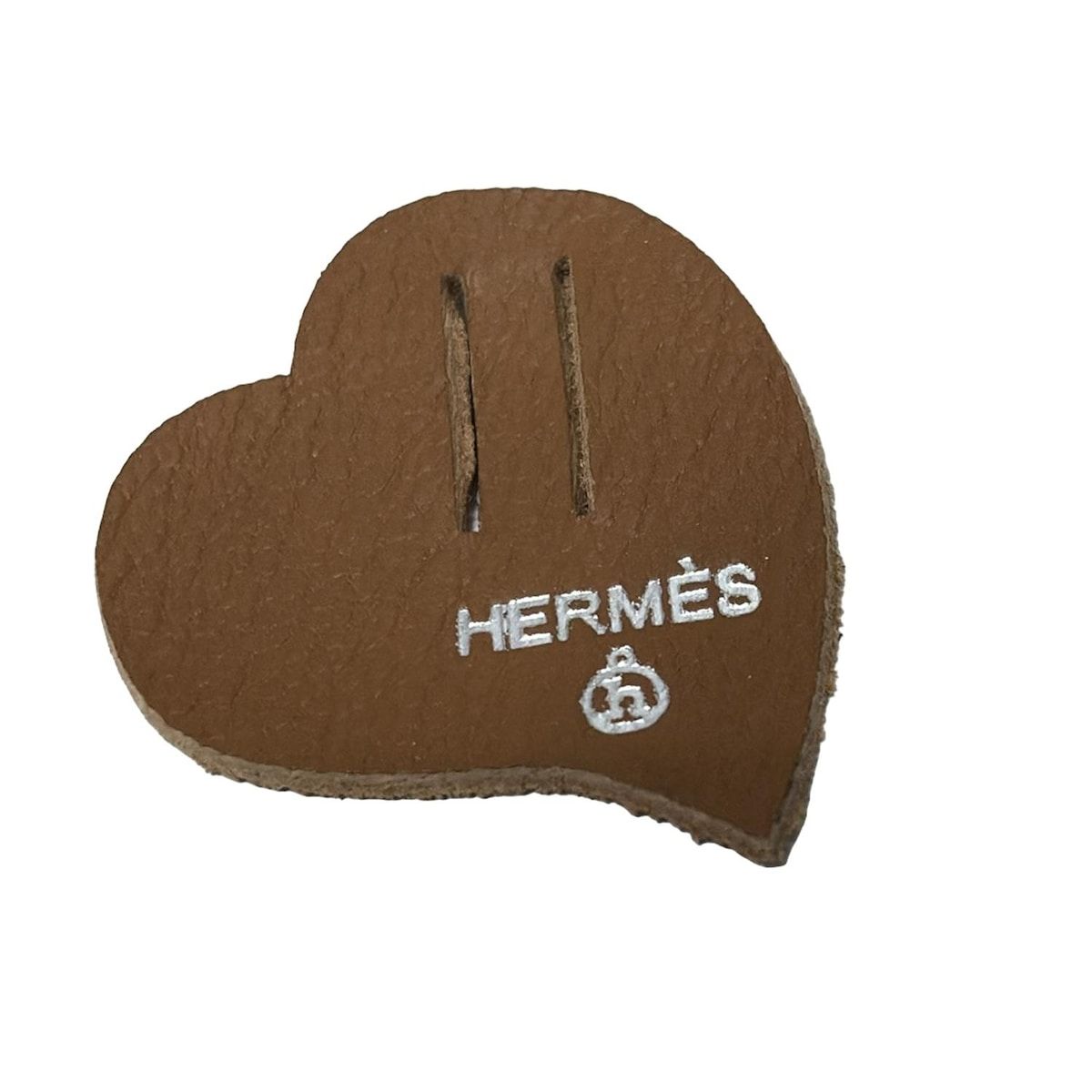 HERMES(エルメス) キーホルダー(チャーム) - ブラウン×オレンジ