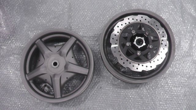 シグナス-X SR FI SE44J-304xxx の ホイールセット 1760584910