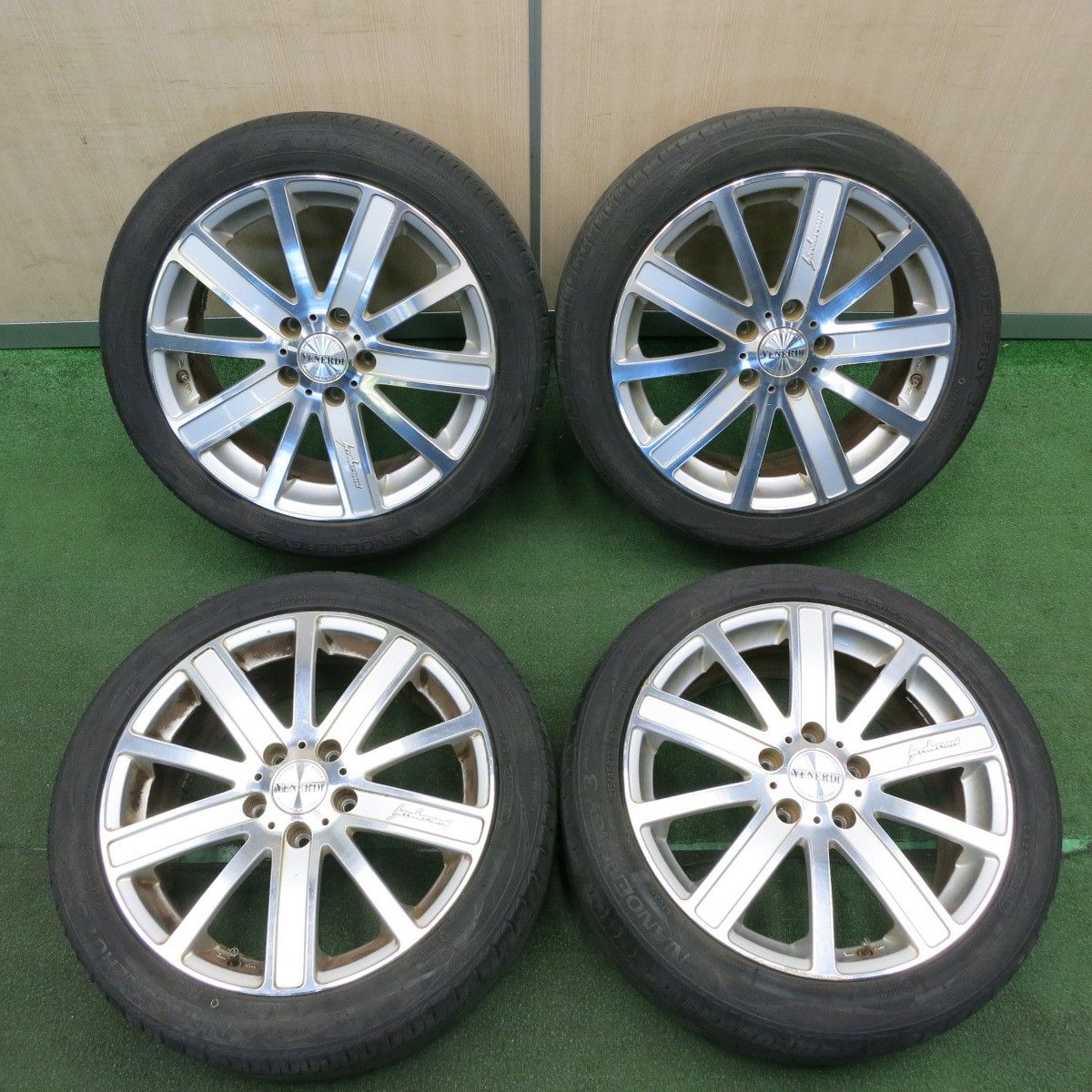 VENERDI COSMIC ヴェネルディ コスミック アルミホイール 17インチ 17x7J ET 52 PCD 114.3 5H タイヤ 215/45R17 アルファード アクセラ