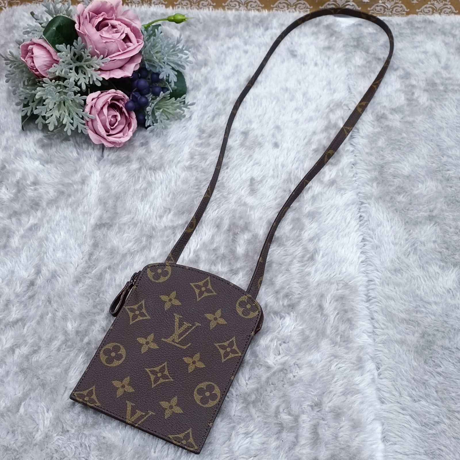 LOUISVUITTON 》 ☆美品☆ ルイヴィトン モノグラム ポシェット セクレ
