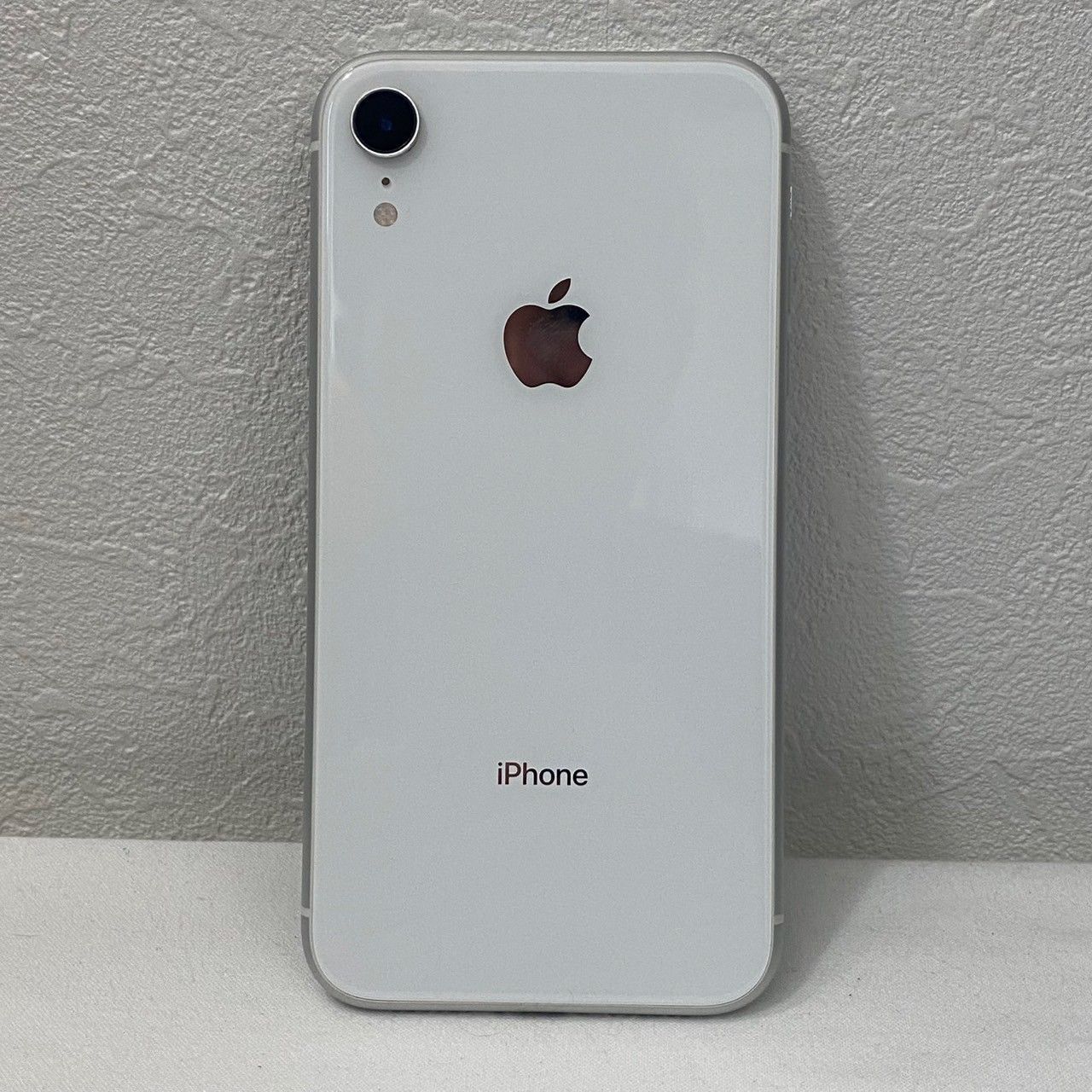 【動作確認済】 iPhone XR 128GB SIMフリー　ホワイト Amazon | 【整備済み品】 Apple iPhone XR 128GB ホワイト SIM