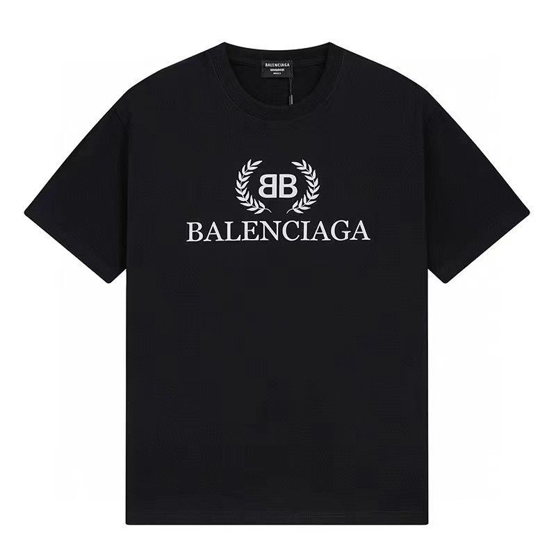 BALENCIAGAバレンシアガ ロゴTシャツ オーバーサイズ