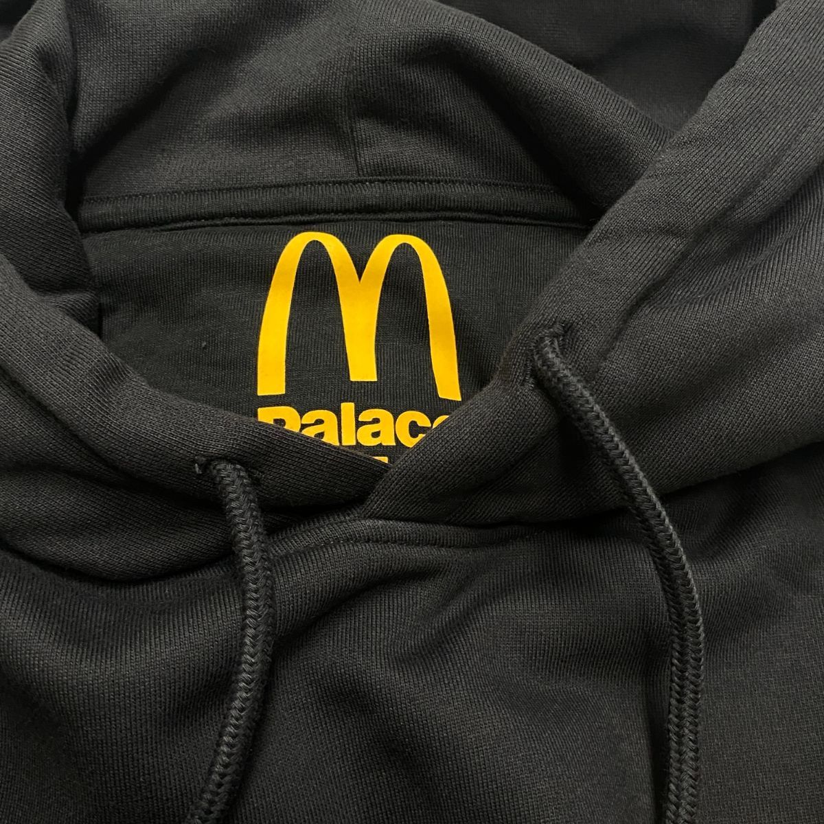 限定コラボ 英国ロンドン発ブランド PALACE パレス スケート