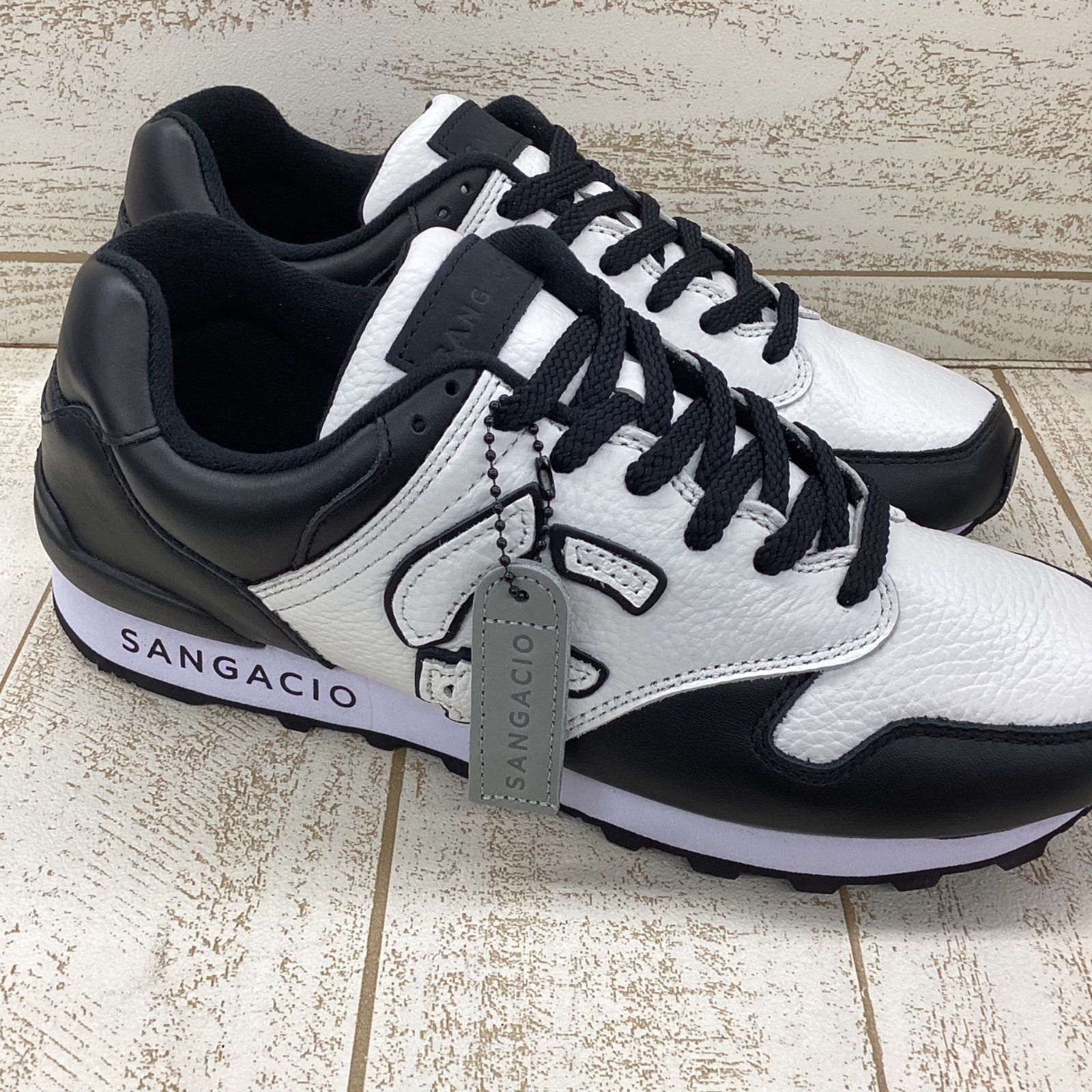 SANGACIO ホワイト/ブラック スニーカー にゅ～ず『ホワイト＆ブラック』 | SANGACIO
