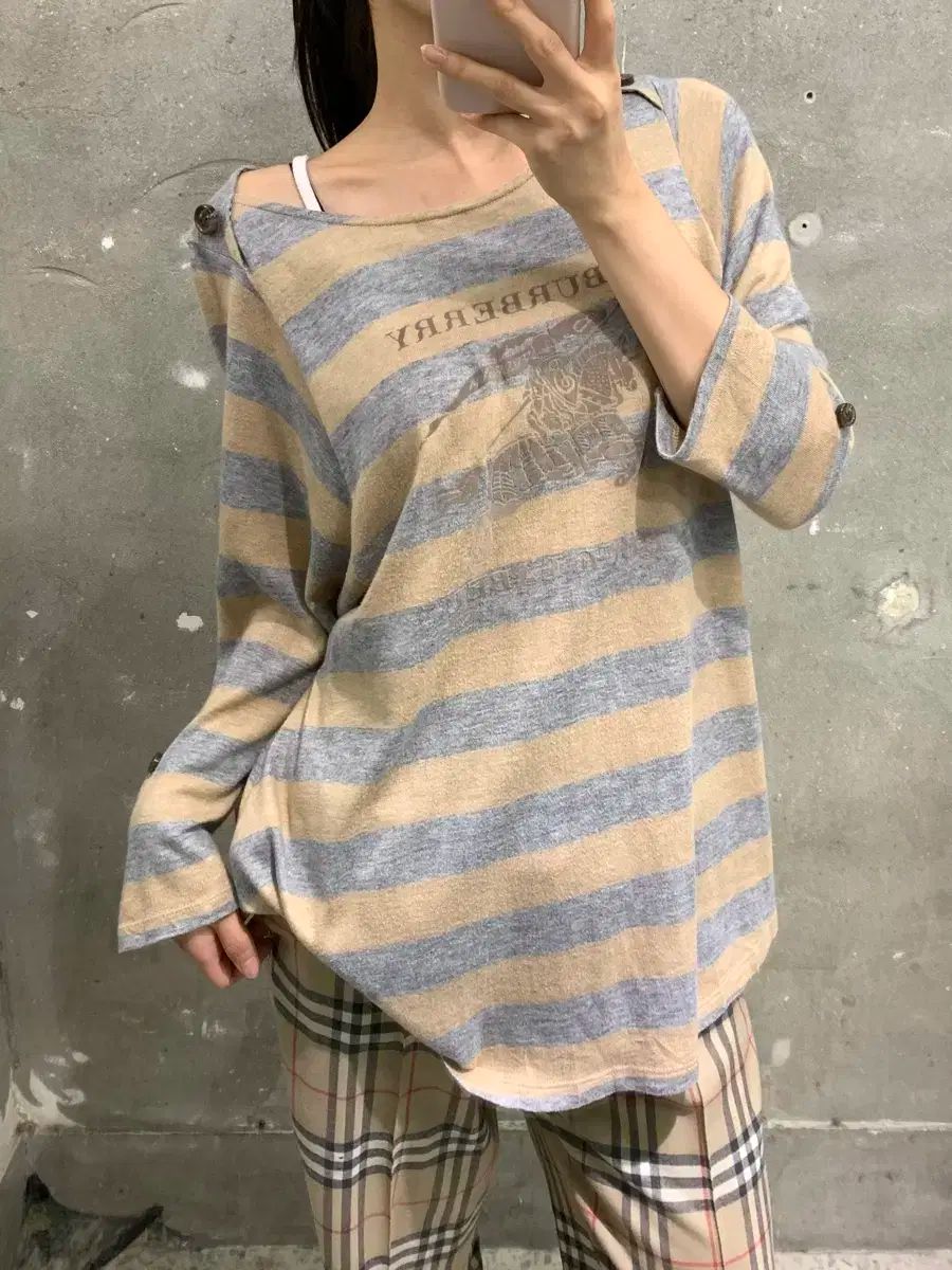 Burberry BURBERRY(バーバリー ) ブルーレーベル グレーベージュ