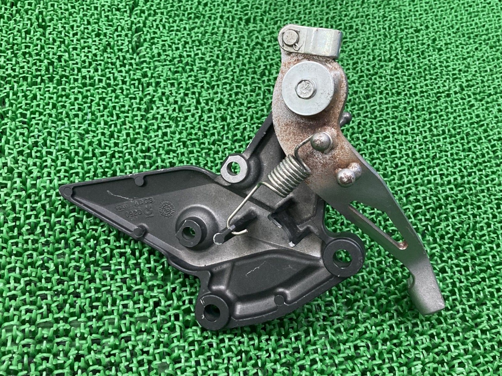 Z1000 ステップ 右 0920 カワサキ 純正 バイク 部品 ZR1000F ZRT00F