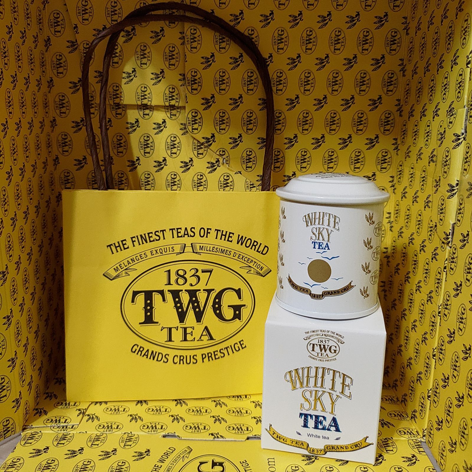 シンガポールTWG 限定版「White Sky Tea」（ミニティーティン）