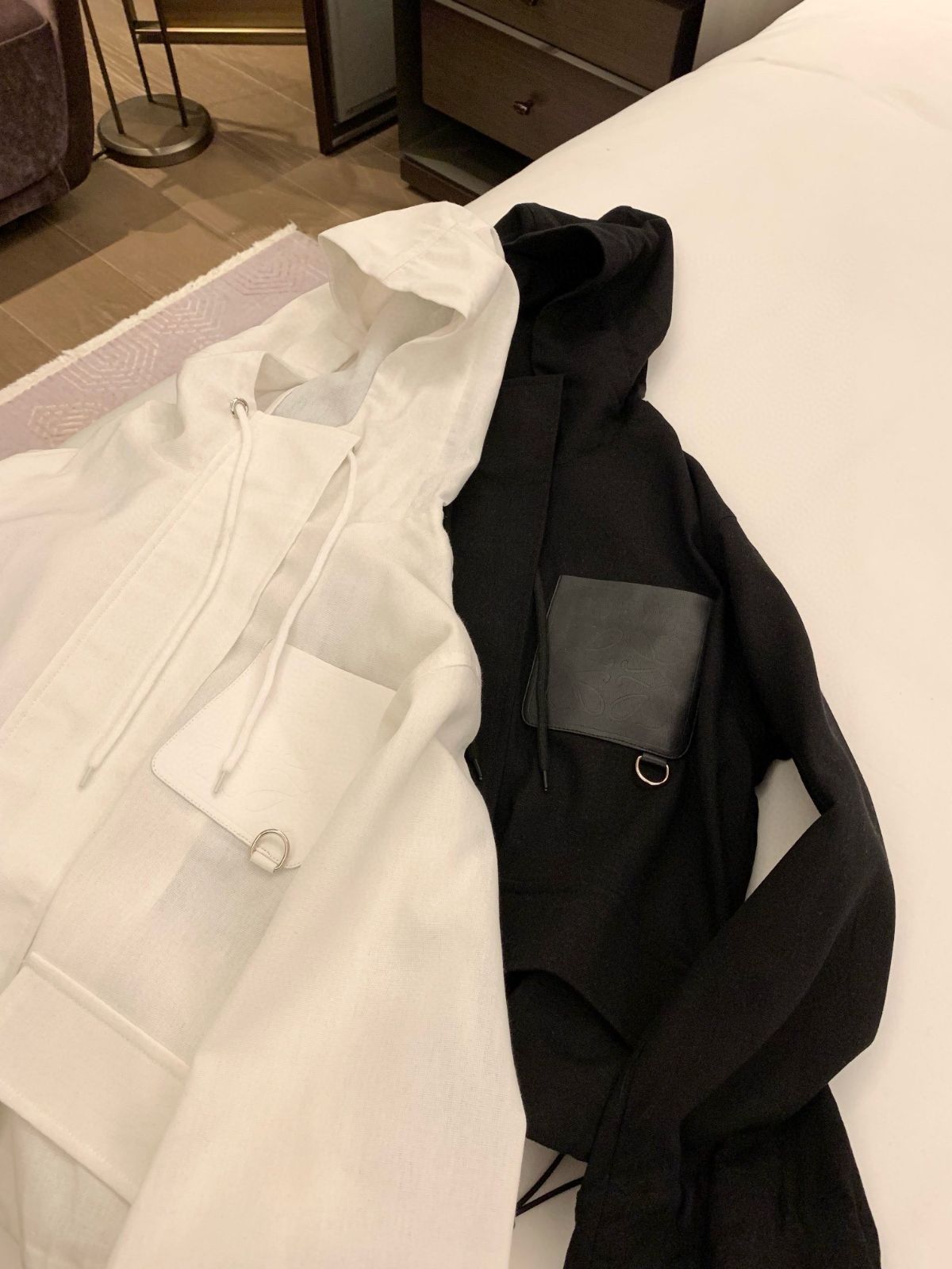 ポケット付き連帽ファスナーの綿麻混紡ジャケット アウター