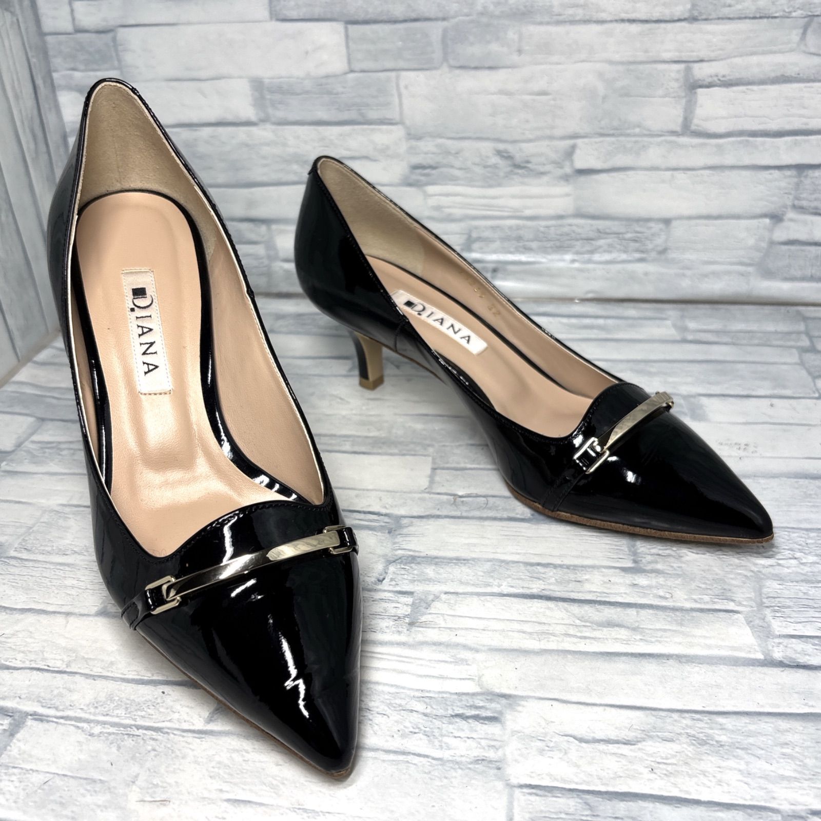 【美品】DIANA ダイアナ ハイヒール レザーパンプス 金具 23cm DIANA ダイアナ】パンプス 23㎝ 黒 レザー 日本製 美品 - メルカリ
