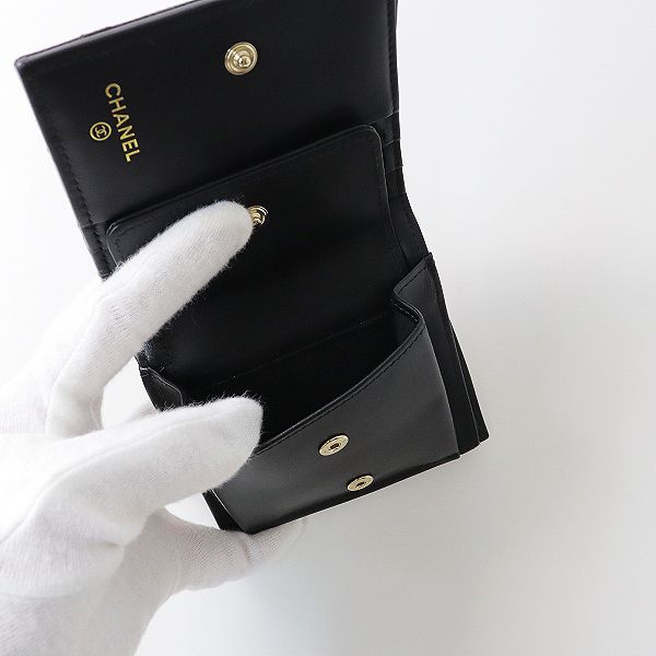 CHANEL シャネル ボーイシャネル スモールフラップウォレット