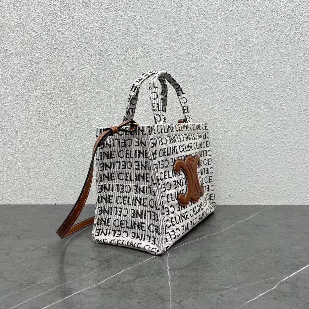 セリーヌ カバ タイス ショルダーバッグ※ - メルカリ