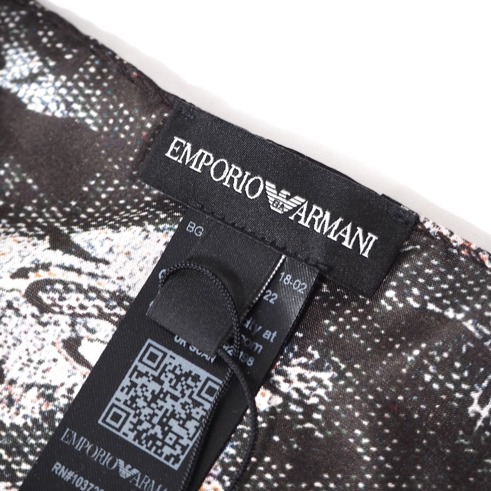 新品　エンポリオ　アルマーニ　スカーフ　シルク　ARMANI 新品 エンポリオ アルマーニ スカーフ シルク ARMANI