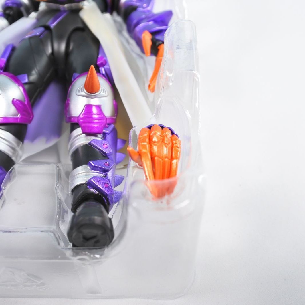 大清水44-10-0901】S.H.Figuarts 仮面ライダーギーツマグナムブースト
