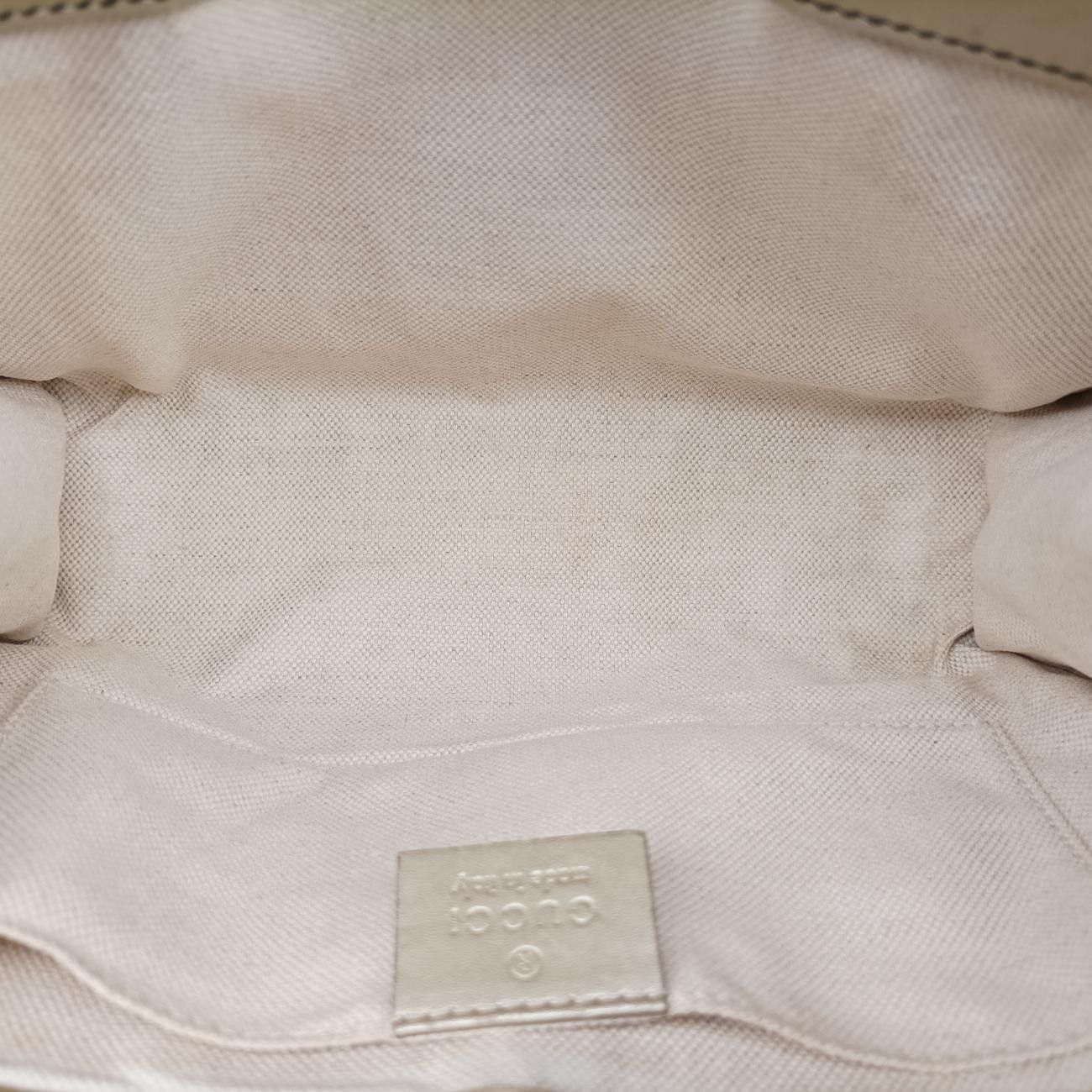 グッチGucciエミリーゴールドレザー369621H017497716